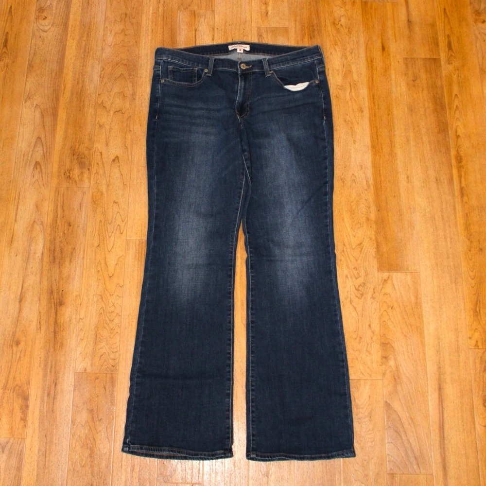 Lucky Brand Sweet Mid Rise Boot Jeans Women 14/32 R Blue Bootcut - Picture 2 of 8